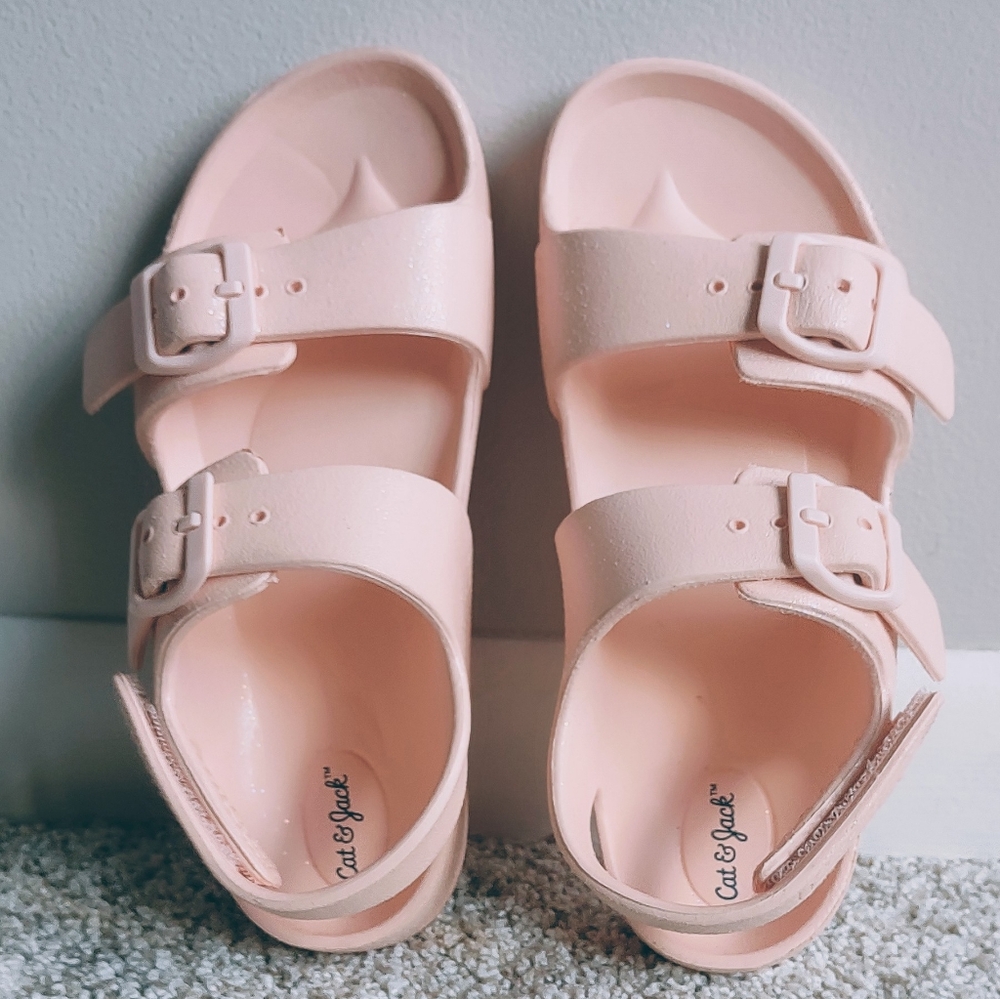 Cat & Jack Sandals